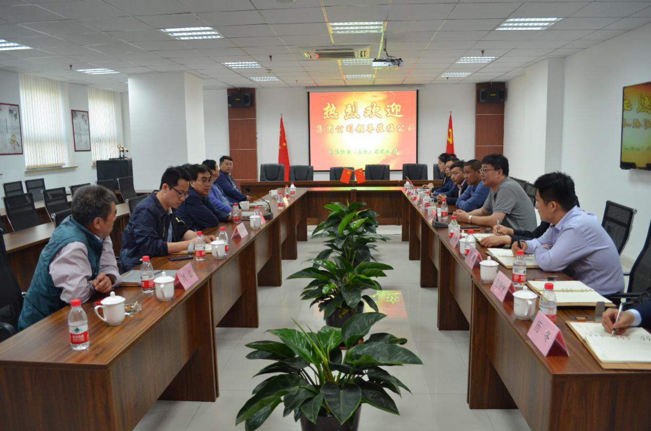 云南省省长阮成发一行到中林西双版纳雅德秘侬项目区考察调研